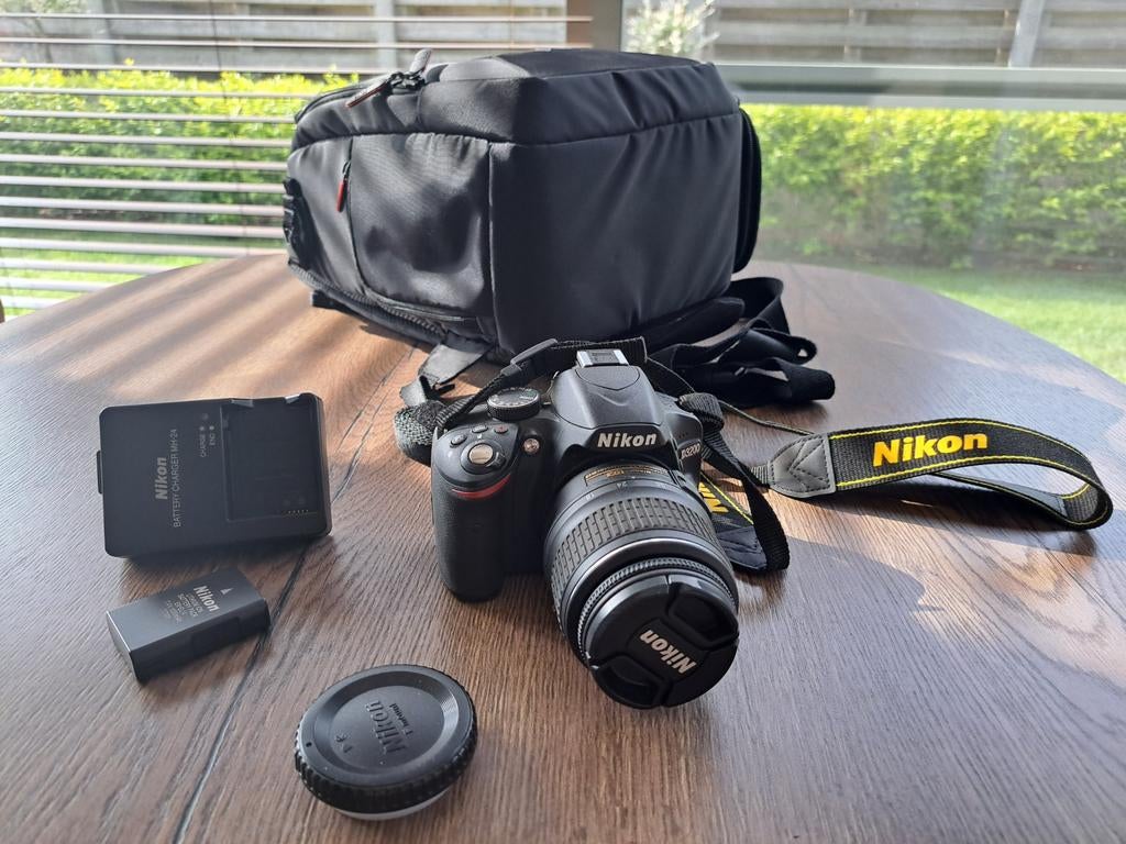 Nikon D3200 + lens + draagtas, Audio, Tv en Foto, Ophalen, Zo goed als nieuw, Nikon