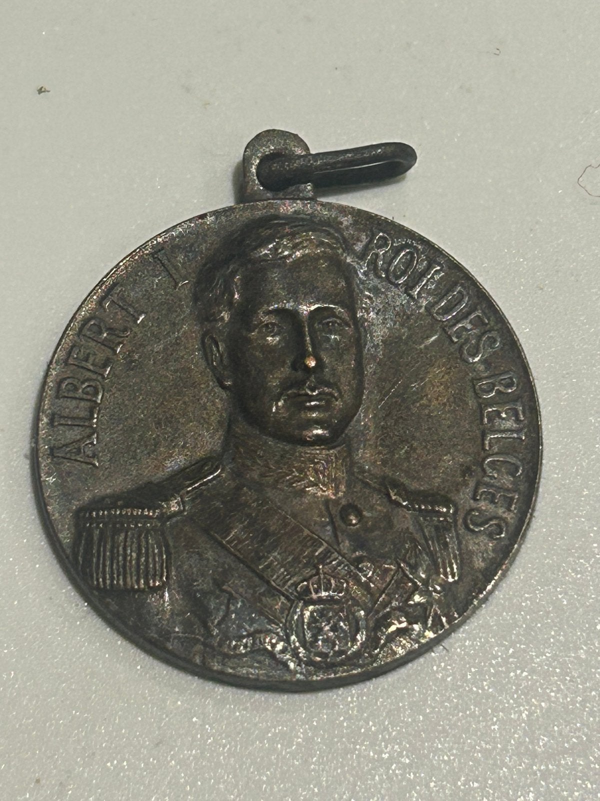 Antieke Belgische medaille Koning Albert I 1914 - WO1, Ophalen of Verzenden, Brons