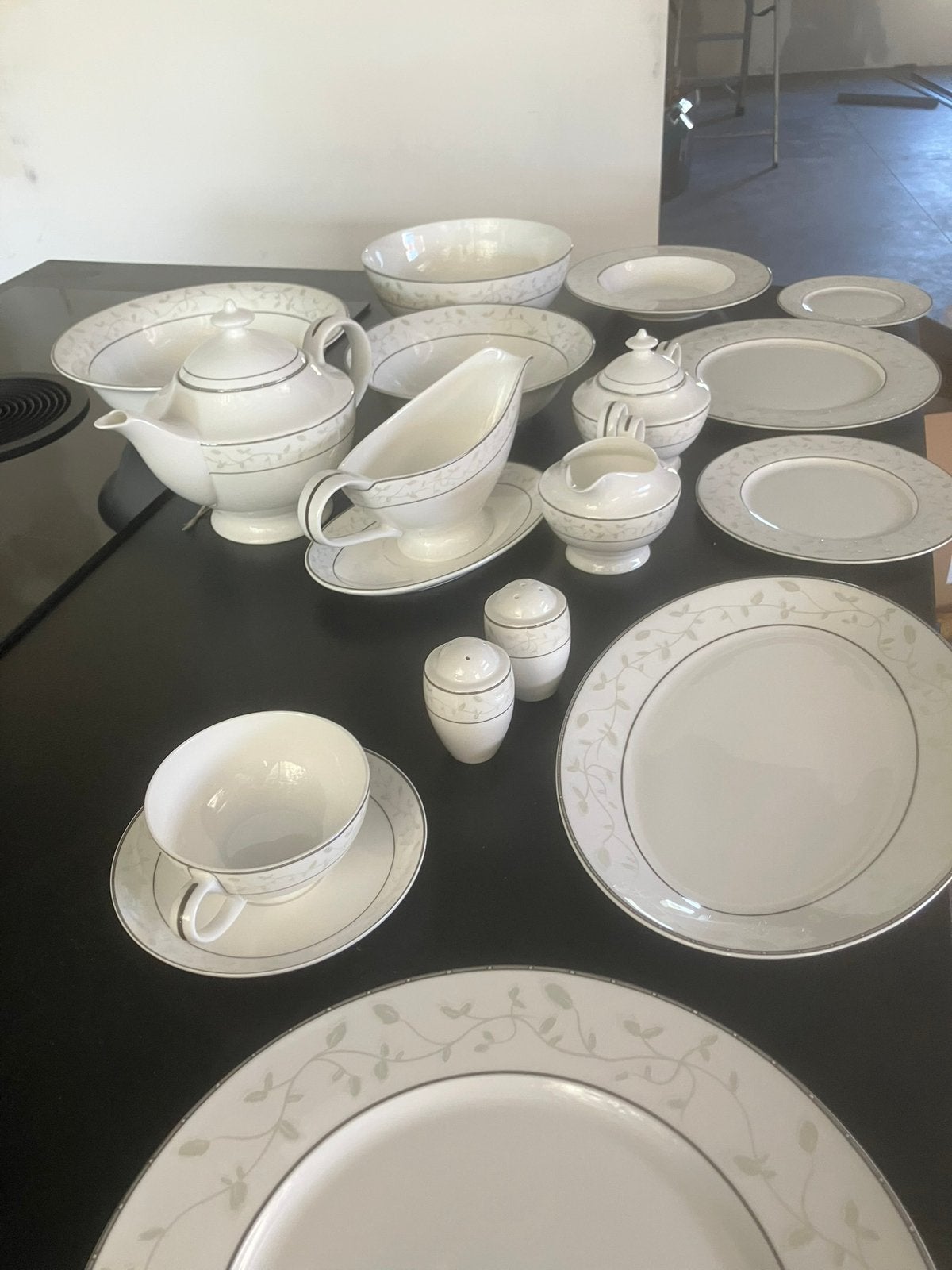 Servies met motief. Nieuw, Ophalen, Overige merken, Klassiek, Nieuw