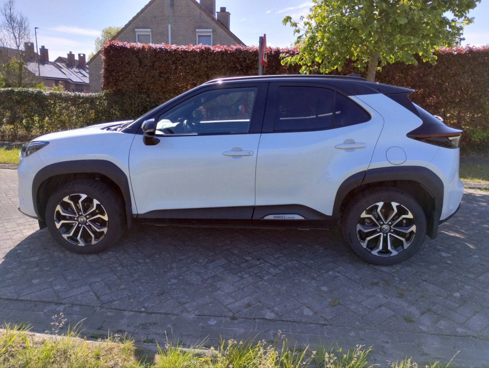Toyota Yaris Cross B-SUV 1.5, Auto's, Toyota, Automaat, Stof, Wit, 1490 cc