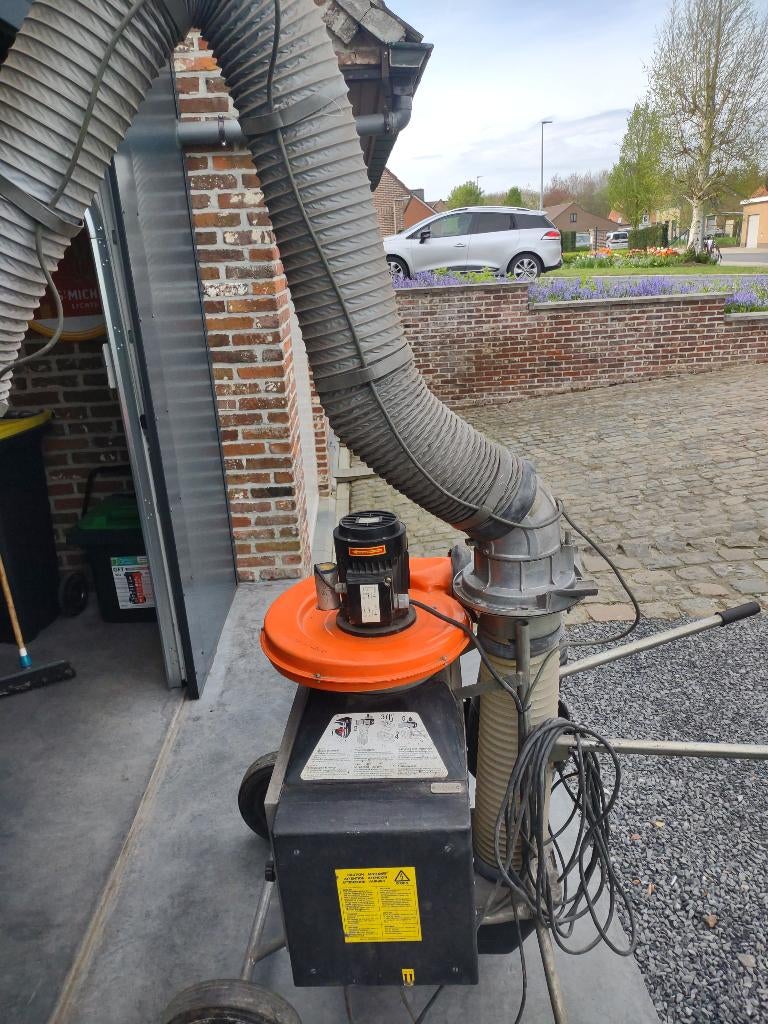 mobiele lasrookafzuiging Nederman, Ophalen