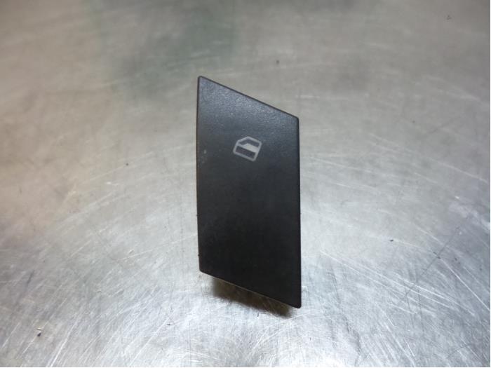 Commutateur vitre électrique d'un Seat Toledo (Toledo 99-), -, 3 mois de garantie, Utilisé, -