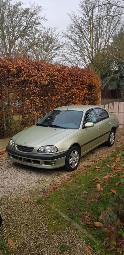 Prachtige Avensis in praktisch nieuwestaat 30k kms, Auto's, Toyota, Avensis, 1600 cc, Handgeschakeld, Particulier