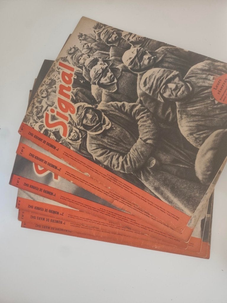 Signal 1942 Année complète édition Française, Enlèvement ou Envoi, 1940 à 1960, Journal ou Magazine