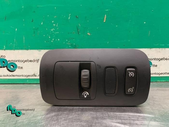 Commande régulateur de vitesse d'un Renault Megane (Megane, Renault, -, 3 mois de garantie, Utilisé