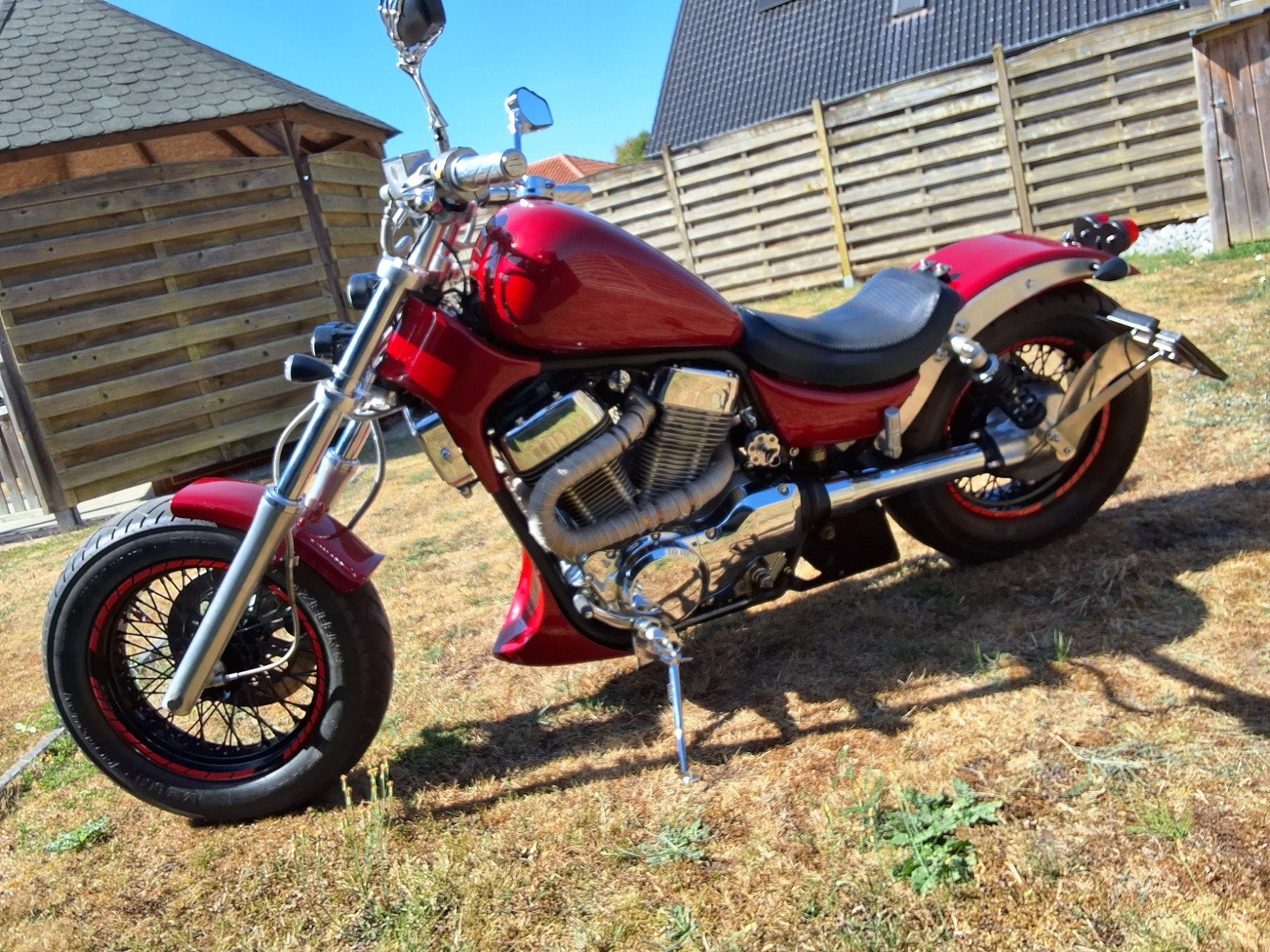 suzuki intruder 1400cc bj1973, Motoren, Motoren | Suzuki, Cardan-aandrijving, 2 cilinders, Gebruikt, 1400 cc