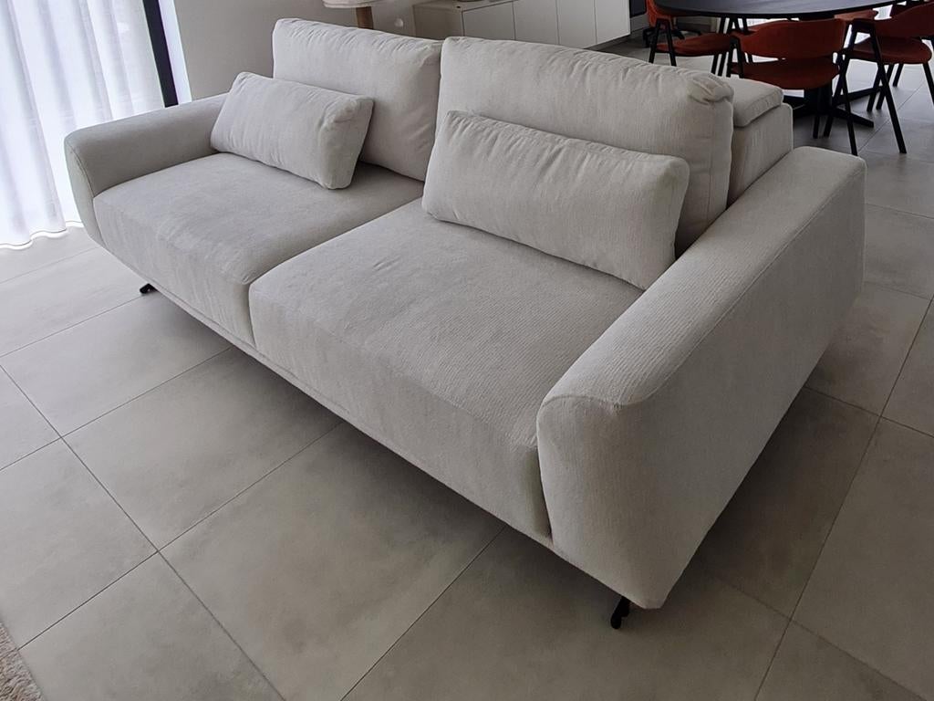 Nieuwe zetel 2m24 met elektrische longchair, 2 weken oud, Ophalen