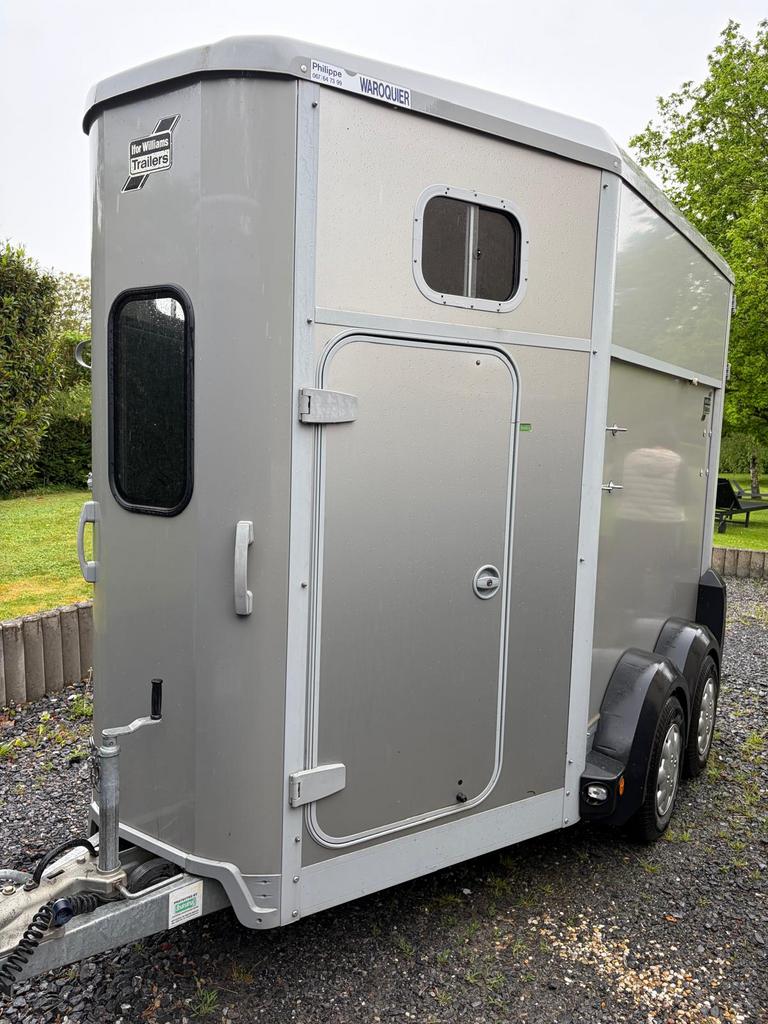 Van 2 chevaux comme NEUF IFORWILLIAMS506, Enlèvement, Comme neuf
