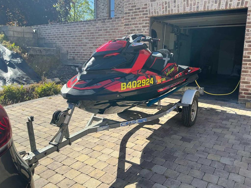Seadoo RXP 260 RS Jetski + Aanhanger, Watersport en Boten, Gebruikt, Benzine