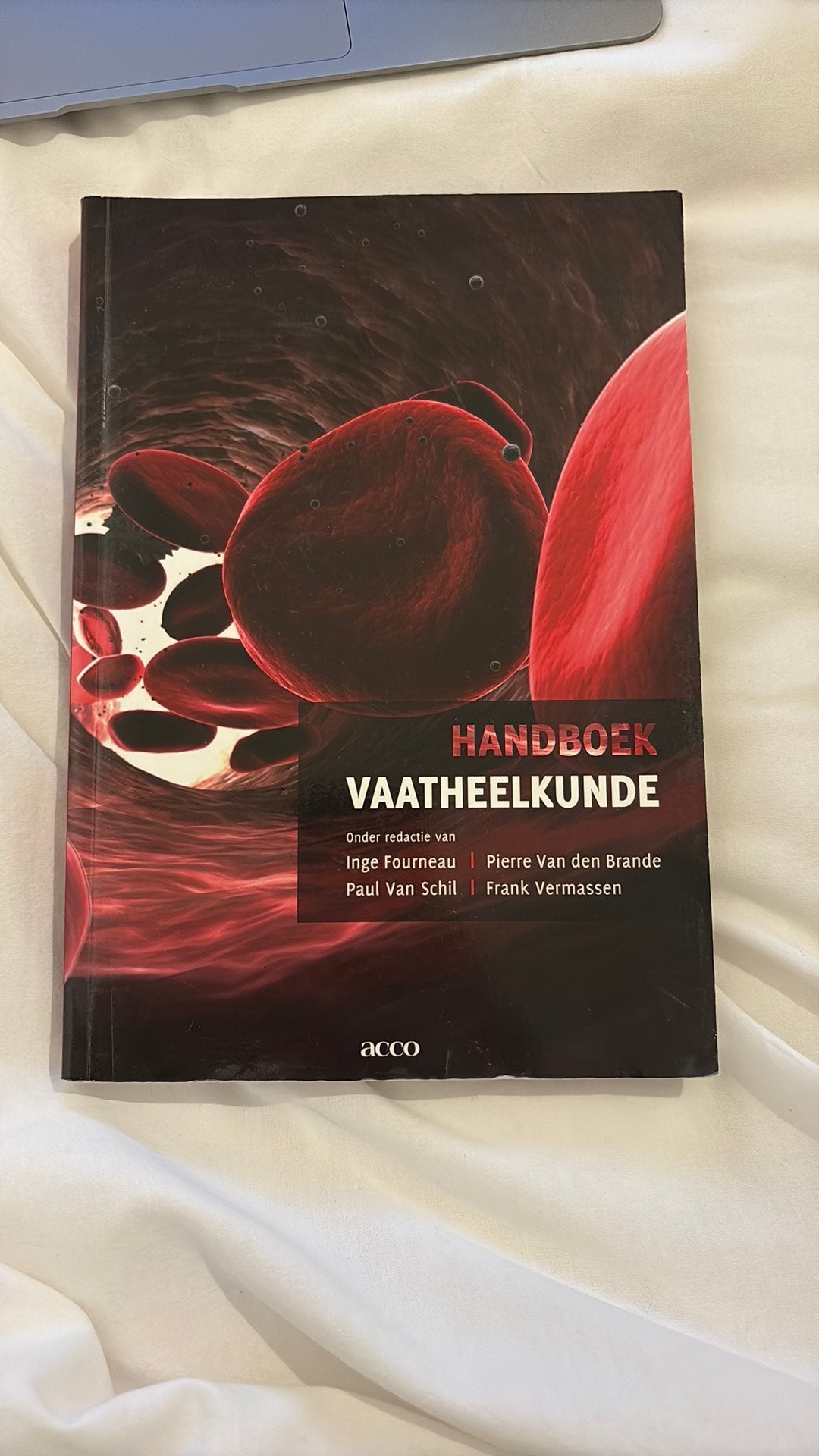 Handboek Vaatheelkunde, Enlèvement ou Envoi