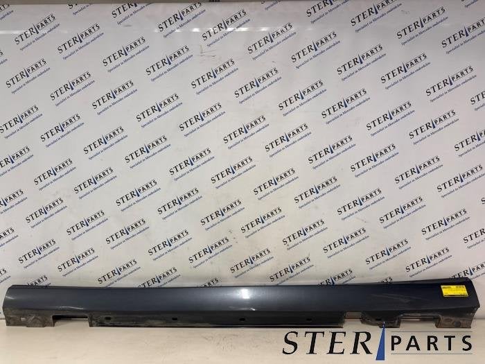 Zijskirt links van een Mercedes E-Klasse (755), Gebruikt, -, Ophalen of Verzenden, -