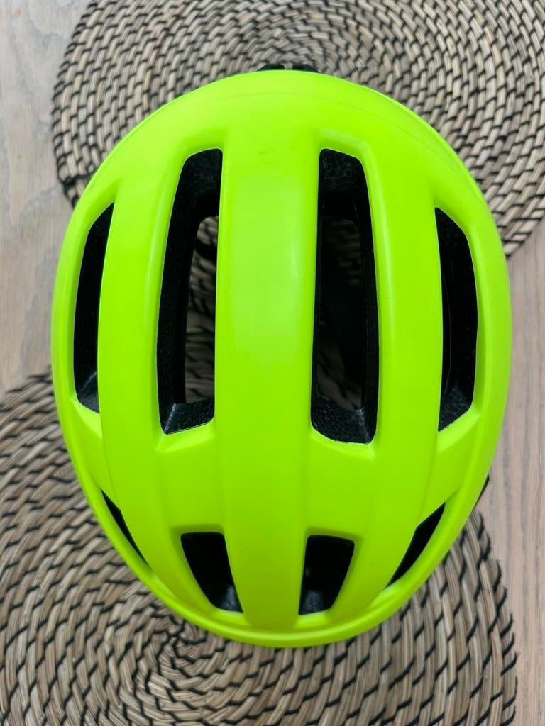Fietshelm van Decathlon, maat L (56-61 cm), Fietsen en Brommers, Ophalen, Zo goed als nieuw, L