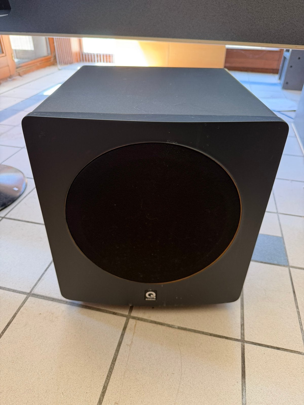 Q-Aucustic 1000s Subwoofer, Audio, Tv en Foto, Luidsprekerboxen, Gebruikt, Subwoofer, Ophalen, 150 watt of meer