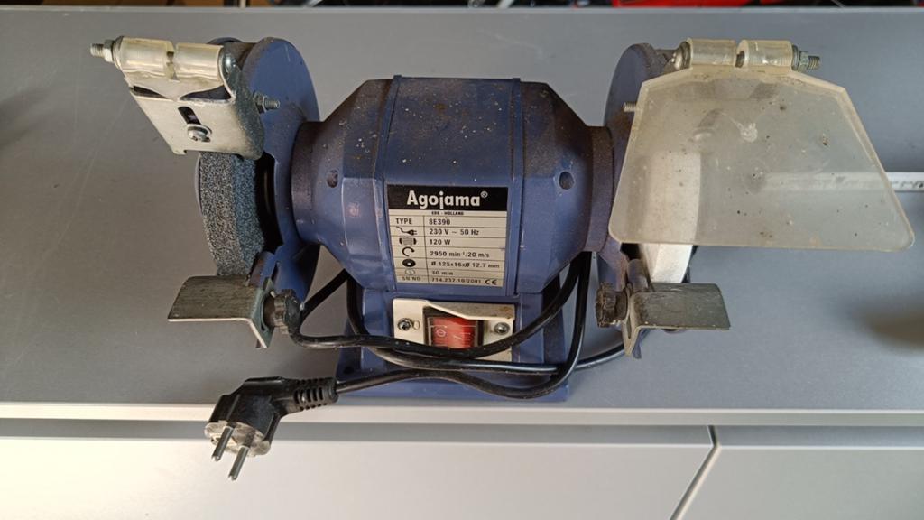 Dubbele slijpmolen, Doe-het-zelf en Bouw, Gereedschap | Slijpmachines, Ophalen