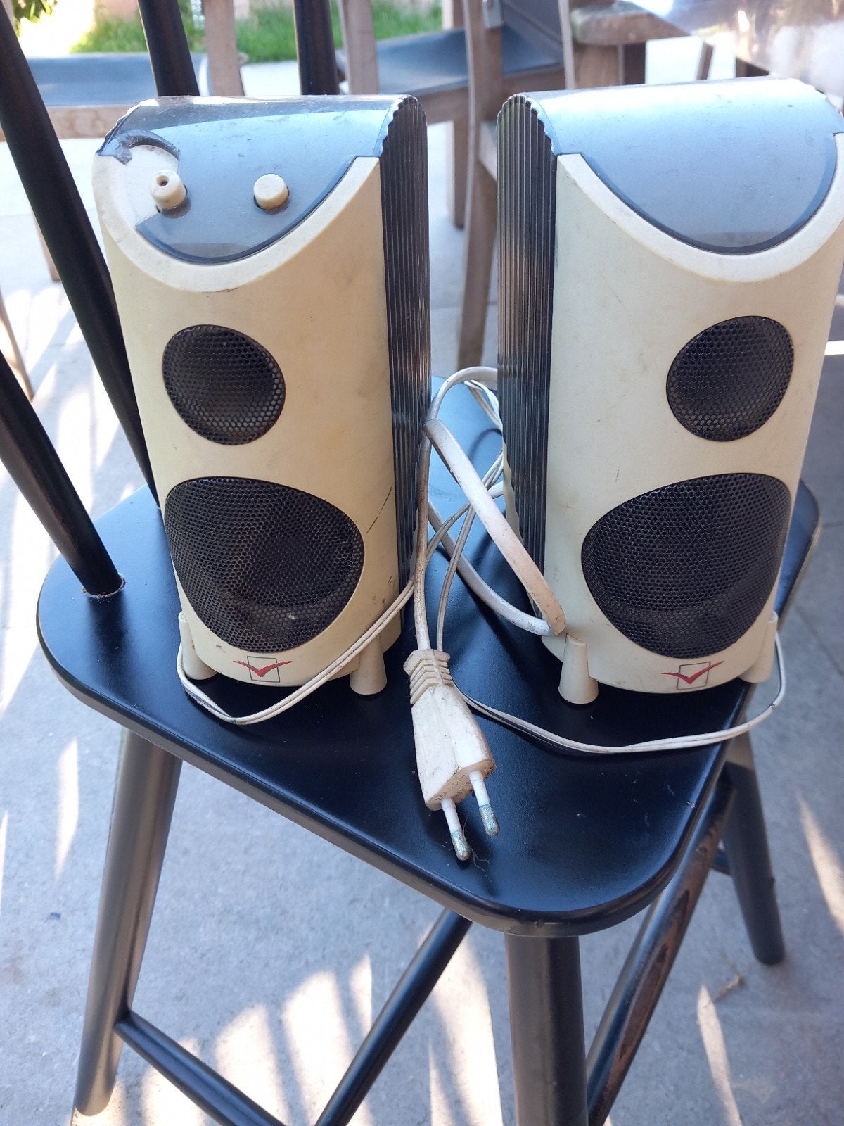 audio luidsprekerboxen, Ophalen