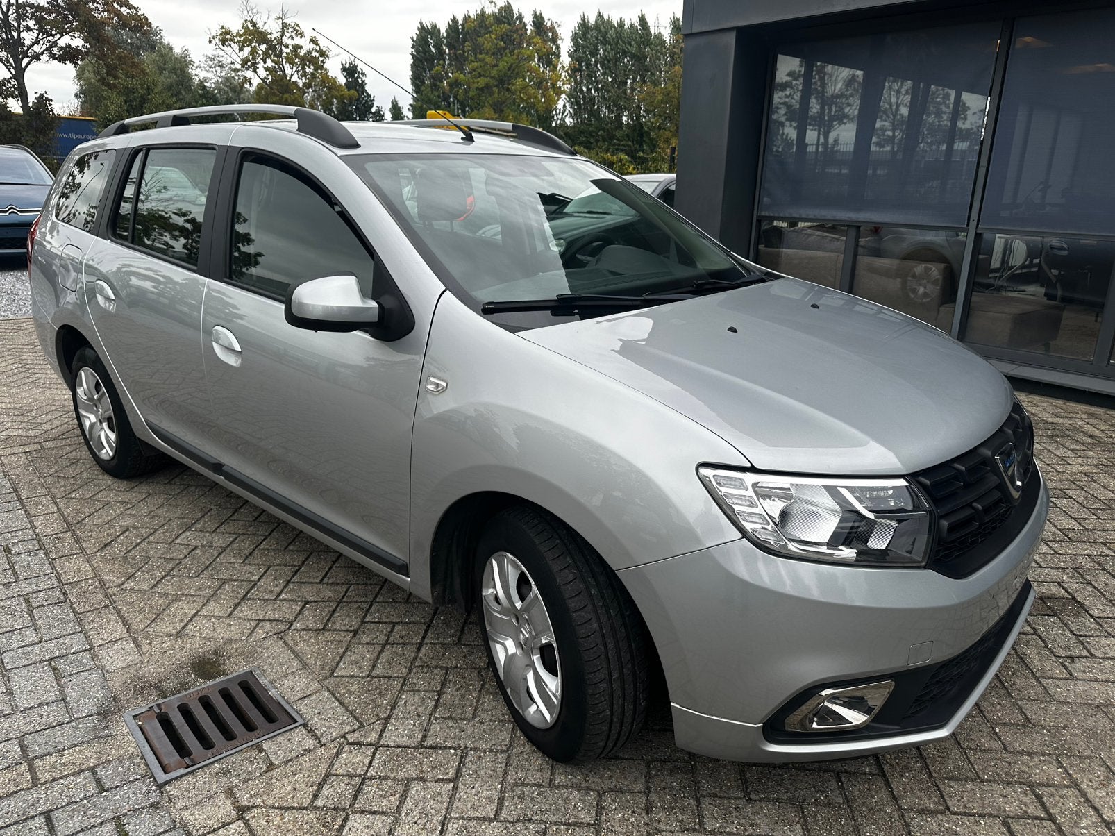 Dacia logan, Autos, Dacia, Argent ou Gris, Achat, 898 cm³, Euro 6