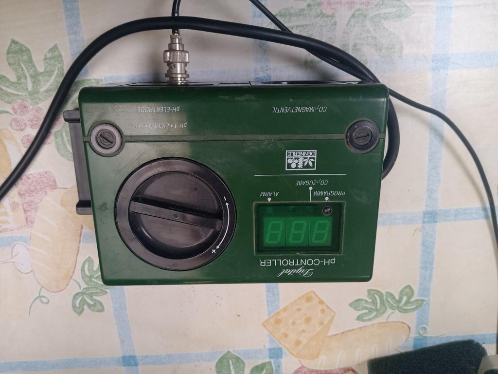 pH-mètre numérique Dennerle + compteur à bulles, Enlèvement, Dennerle
