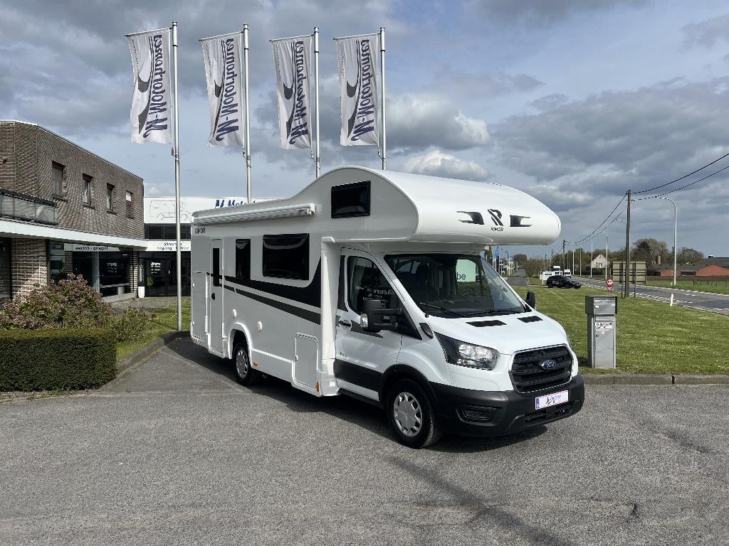 Rimor Kilig 9 | 34.000 km | Alcôve 6 pers. | Excellent état, 6 à 7 mètres, Entreprise, Boîte manuelle, Diesel