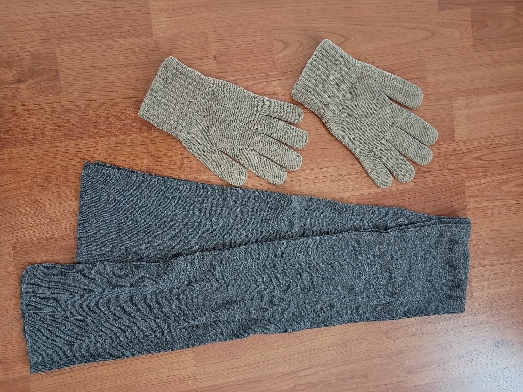 Handschoenen en sjaal., Verzamelen, Ophalen, Landmacht, Kleding of Schoenen
