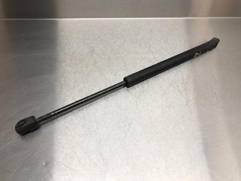 GASDRUKVEER RECHTS VOOR Nissan Maxima QX (CA33), Gebruikt, Nissan