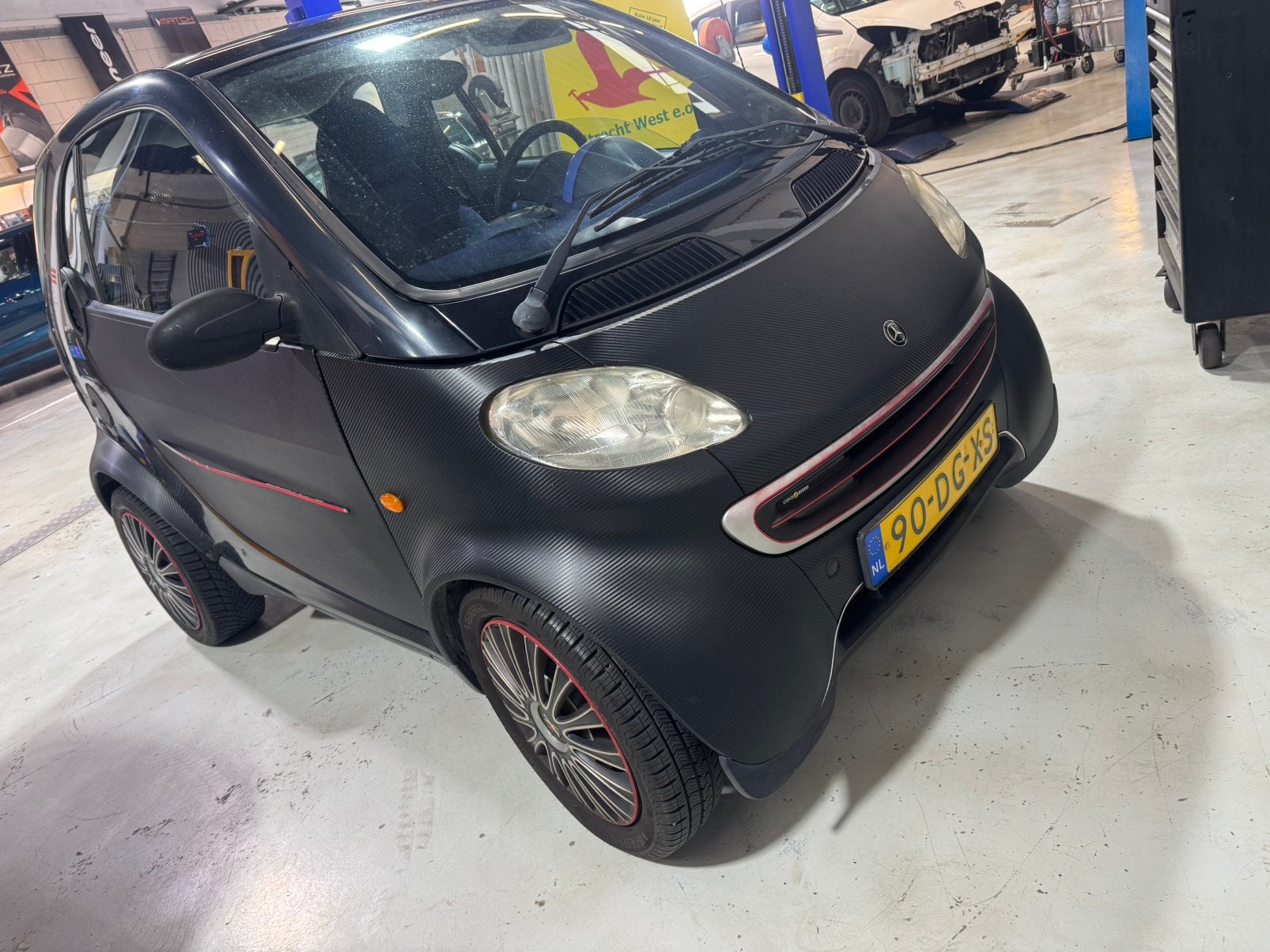 Smart fortwo 1999 LAGE KM STAND, Autos, Achat, Jaune, Automatique, Particulier