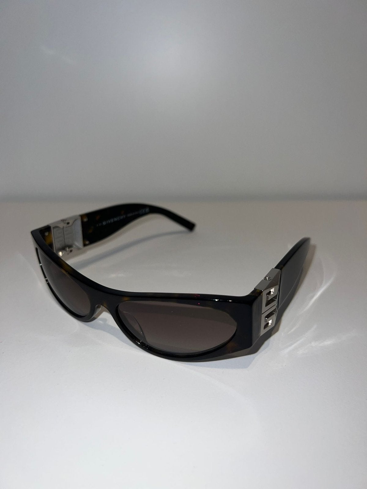 Lunettes de soleil Givenchy, Enlèvement, Neuf, Lunettes de soleil