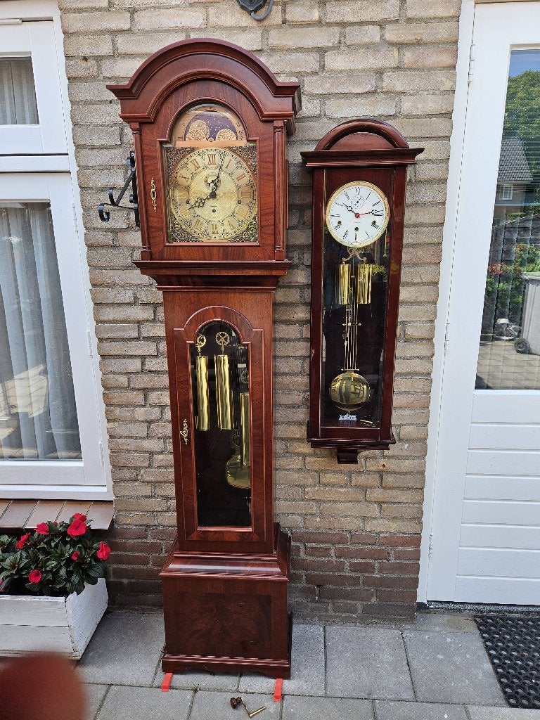 Montre Kieninger debout de 197 cm de haut, Enlèvement