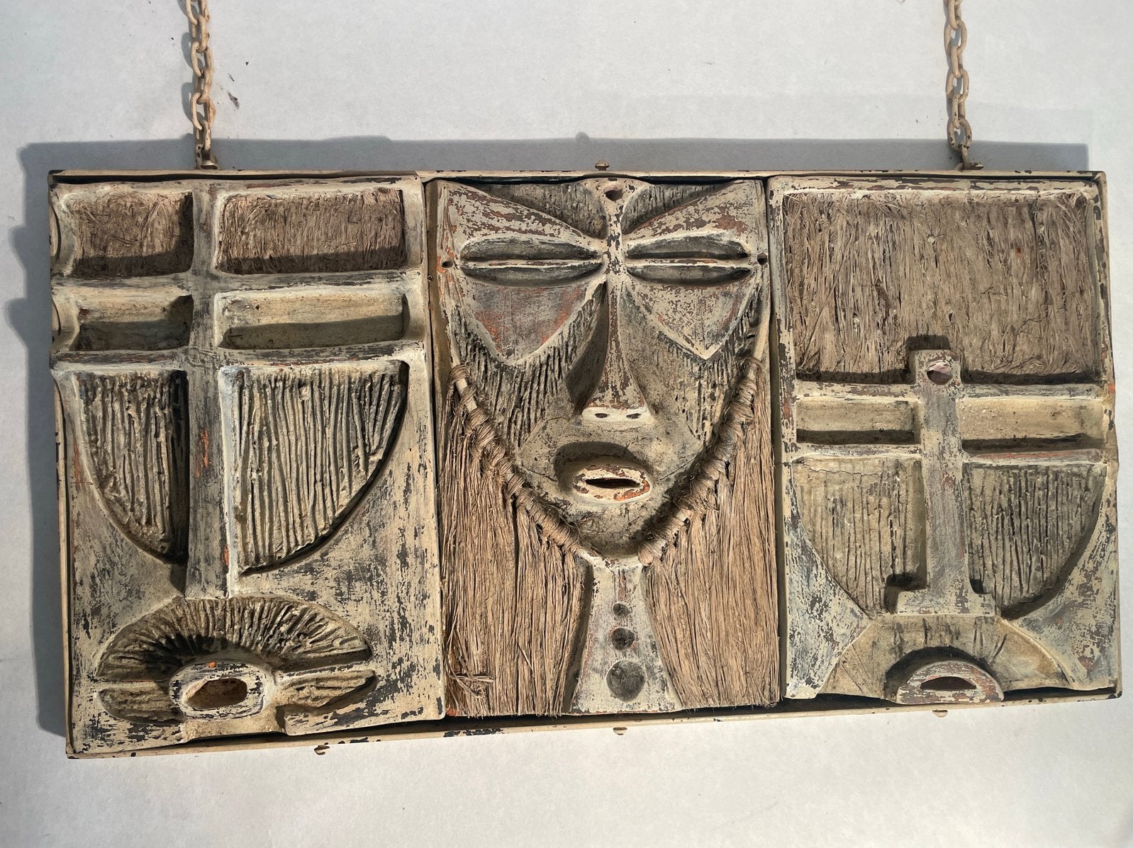 Tribal keramisch wandrelief in Dogon-stijl, Huis en Inrichting, Woonaccessoires | Wanddecoraties, 32 cm, Steen/keramiek, Zo goed als nieuw