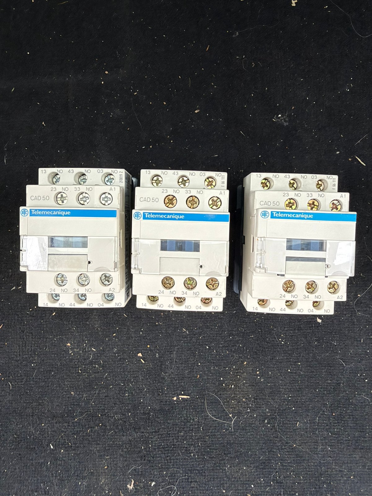 Contacteur relais Télémécanique CAD50, Ophalen of Verzenden, Gebruikt, Schneider Electric, Relais