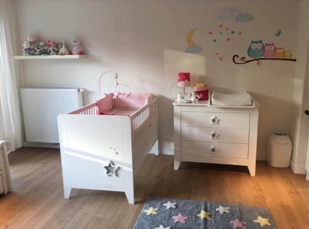 Kinderkamer meubels  neukie met zwarowski, Kinderen en Baby's, Kinderkamer | Complete kinderkamers, Ophalen, Gebruikt, Jongetje of Meisje