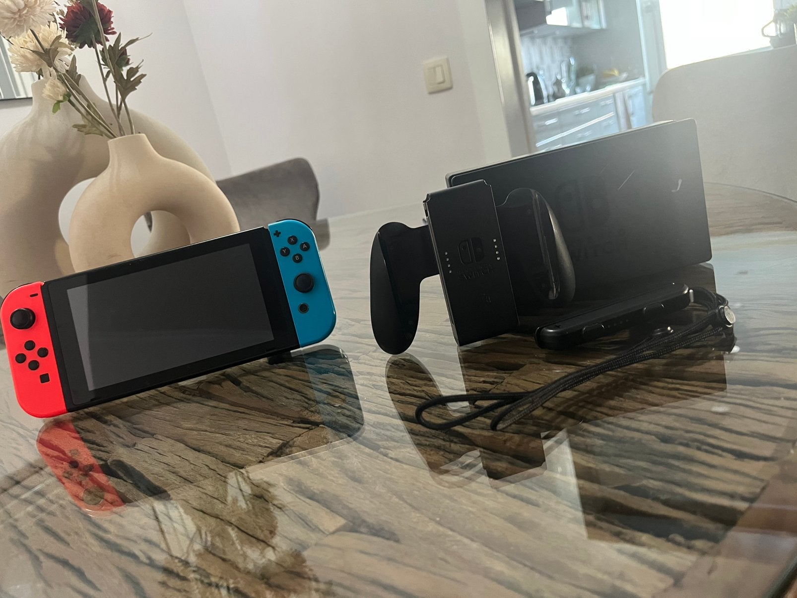 Nintendo switch, Consoles de jeu & Jeux vidéo, Consoles de jeu | Nintendo Switch, Enlèvement, Utilisé, Switch 2019 Upgrade