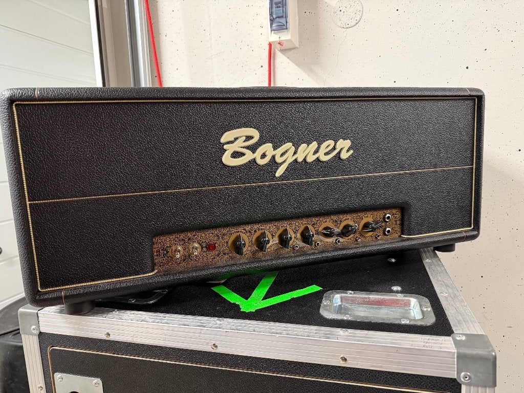Bogner Helios 100, Musique & Instruments, Enlèvement, Comme neuf, Guitare, 100 watts ou plus