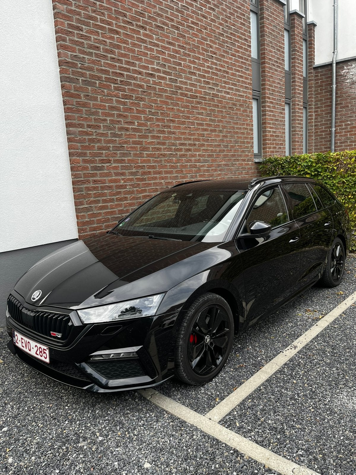 Skoda VRS Octavia Combi-245 CV, option complète, automatique, Autos, Achat, Euro 6, Entretenue par le concessionnaire, Noir