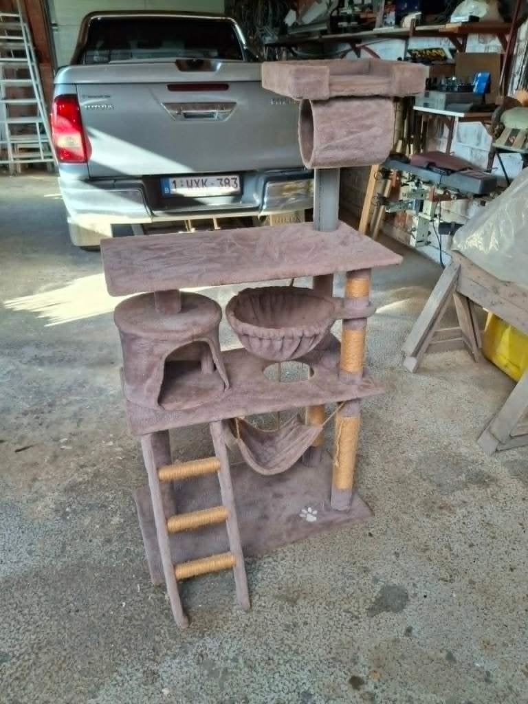 katten krabpaal, Dieren en Toebehoren, Ophalen, Zo goed als nieuw