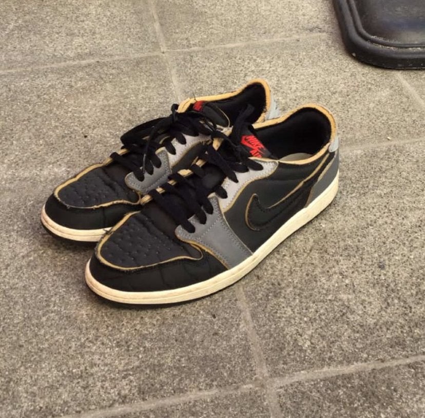 Jordan 1 Low OG EX Black Smoke Grey, Kinderen en Baby's, Ophalen of Verzenden, Zo goed als nieuw