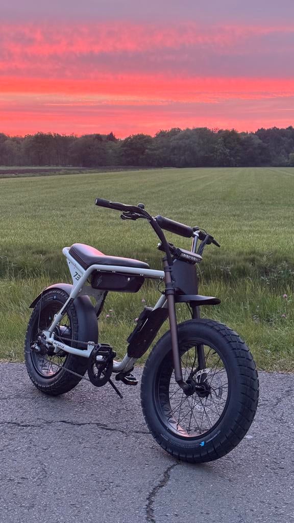 Super73 zx (z miami) batterij, Fietsen en Brommers, Ophalen, Zo goed als nieuw