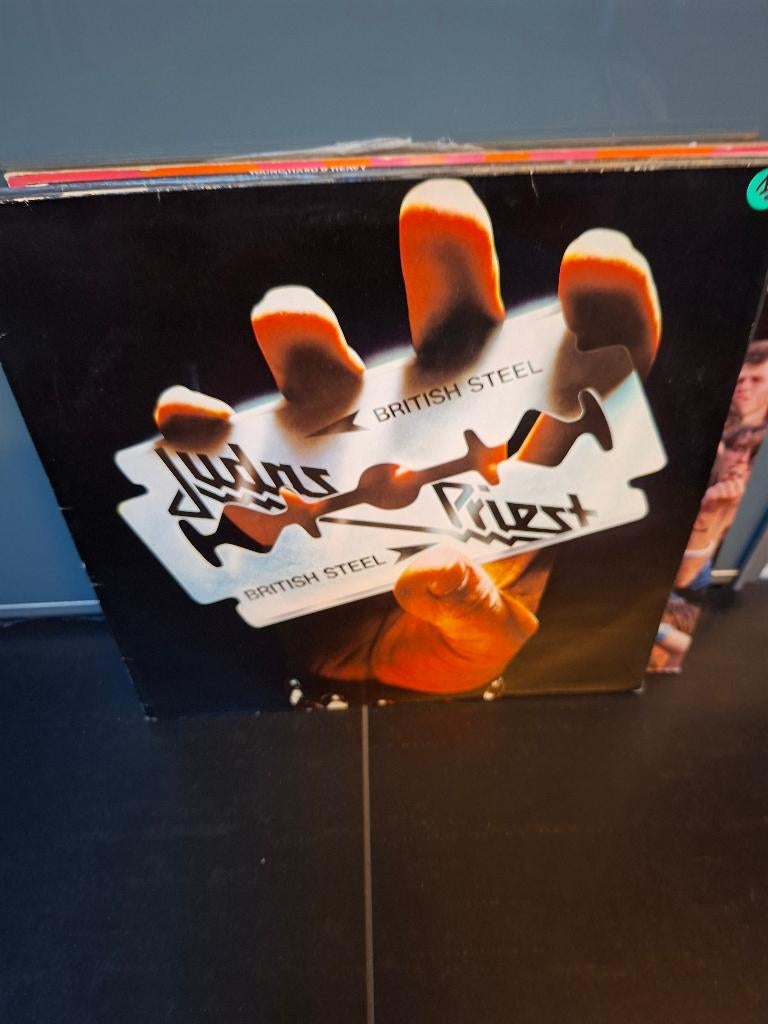 lp - judas priest - british steel, Gebruikt, 1980 - 1989, Ophalen of Verzenden, Inclusief binnenhoes