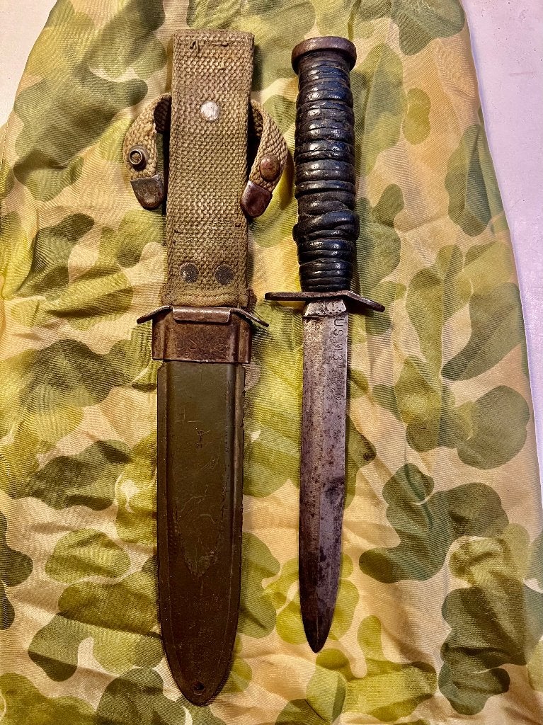 US M3 BOKER sur lame et son fourreau M8 BMCO original, Collections, Enlèvement ou Envoi
