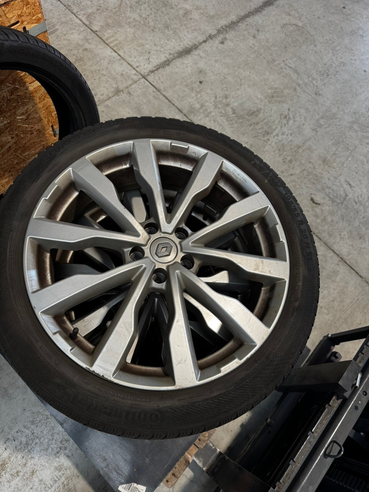 4 velgen 20 inch met band van renault, Autos : Pièces & Accessoires, Pneus & Jantes, Enlèvement, 20 pouces, Pneu(s)