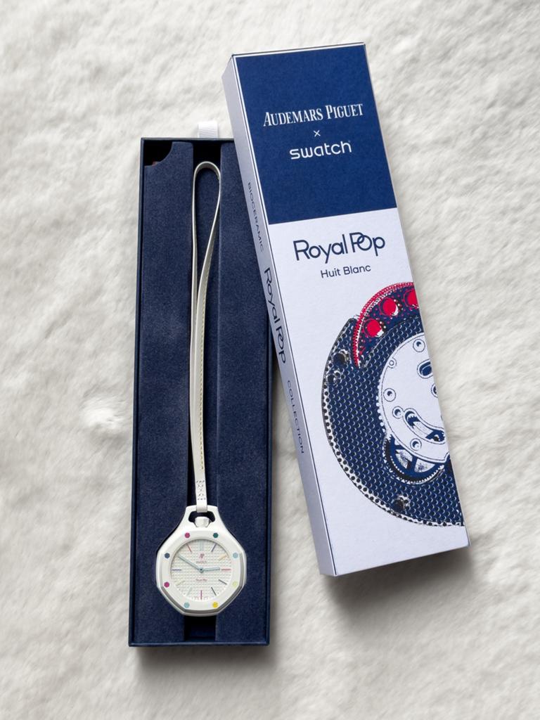 Audemars Piguet x Swatch Royal Pop — White White, Bijoux, Sacs & Beauté, Montres | Femmes, Neuf, Cuir, Swatch, Enlèvement