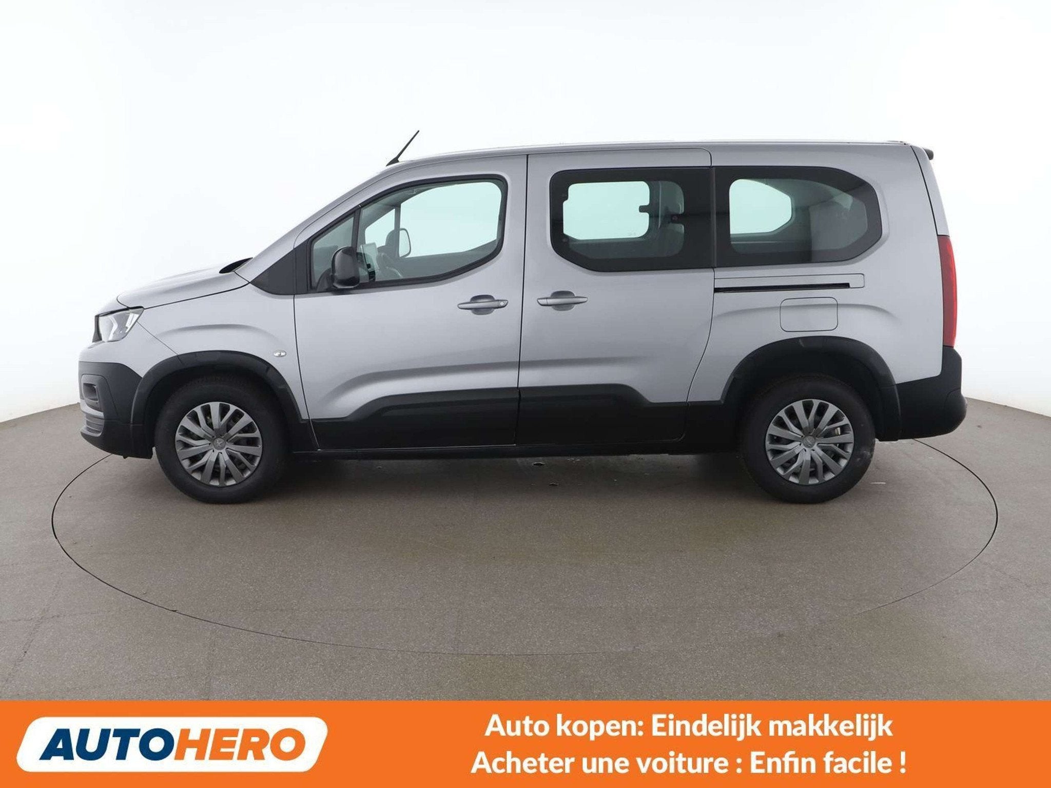 Peugeot Rifter 1.2 PureTech Active Pack L2 (bj 2022), Auto's, Stof, Gebruikt, 1199 cc, Overige brandstoffen