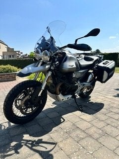 Moto Guzzi V85TT, Motos, Motos | Moto Guzzi, Tourisme, Occasion, Plus de 35 kW, 2 cylindres