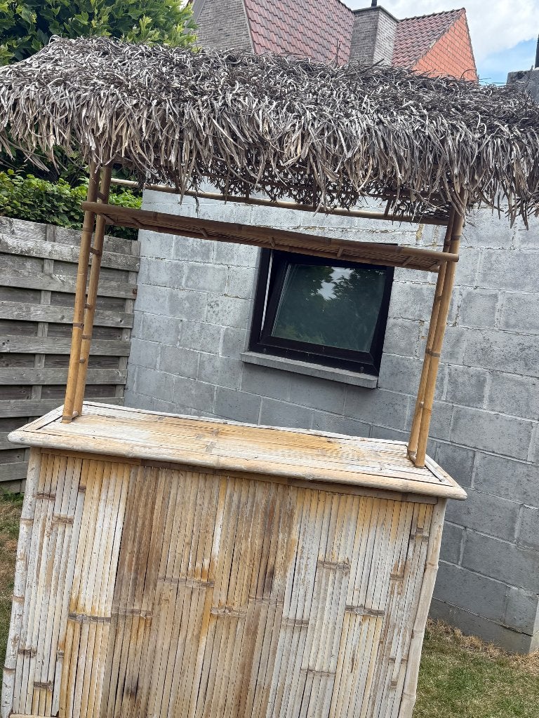 Tikibar, Ophalen, Gebruikt