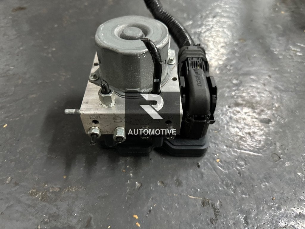Nissan X-Trail T32 2018 ABS POMP 47660-7FY6A 0265956487, Nissan Motor Co., Ltd., Takashima 1-chome 1-1
220-8686  Yokohama, Nieuw