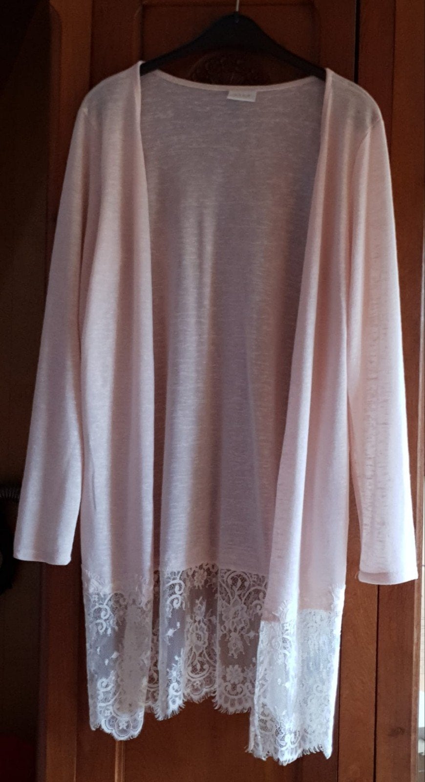 Vila Lichtroze Lange Cardigan met Kant - Maat L, Maat 42/44 (L), Ophalen of Verzenden, Roze, Gedragen