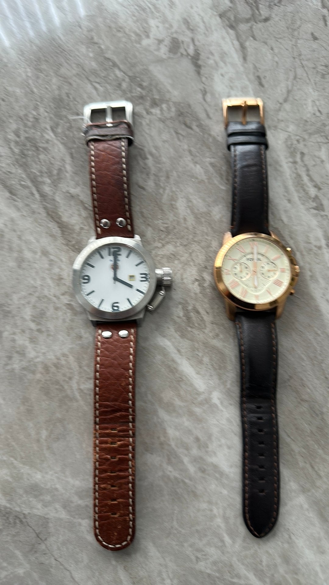 Nog in goede staat originele horloges  Fosil en Fenerbahçe, Bijoux, Sacs & Beauté, Montre-bracelet, Enlèvement, Fossil, Cuir
