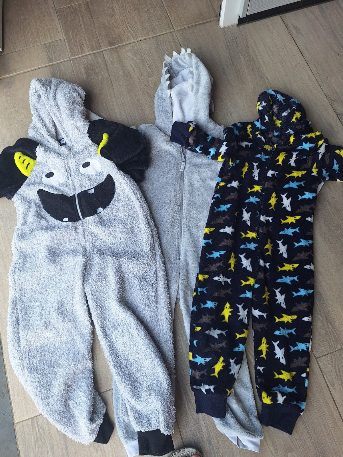 3 onesies 110-116, Kinderen en Baby's, Kinderkleding | Maat 110, Ophalen