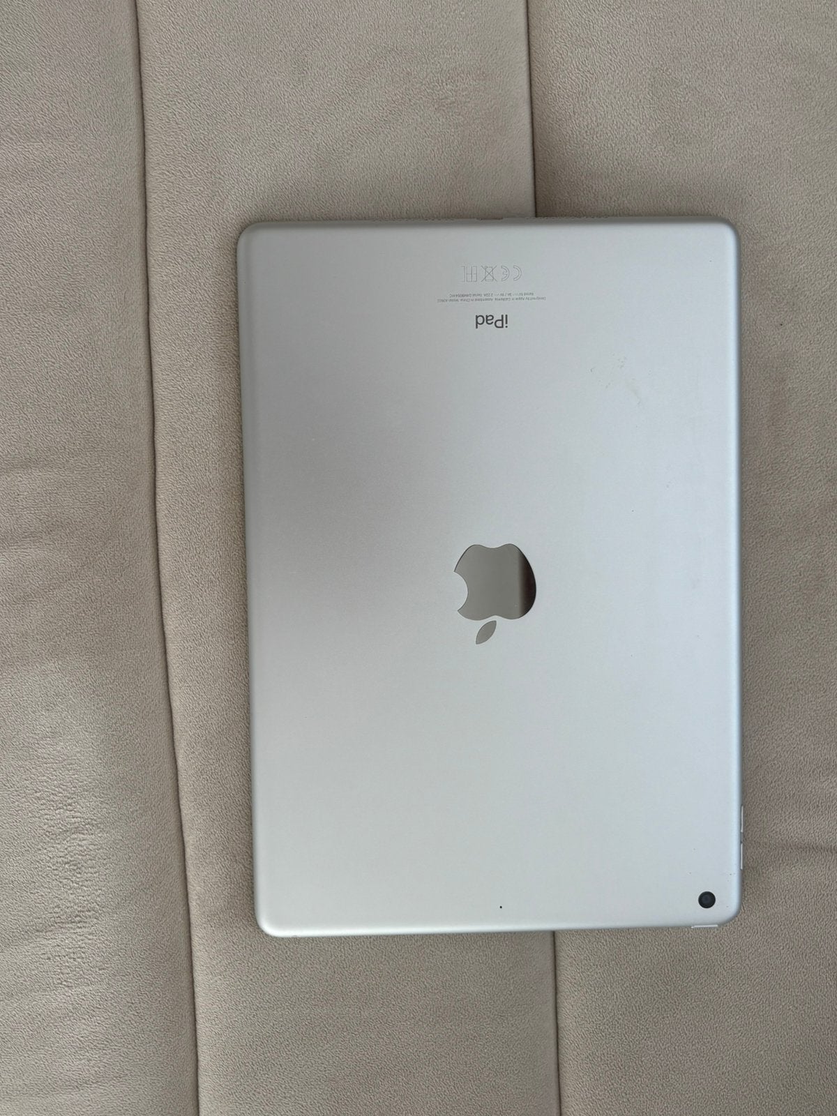 Ipad 9eme generation, Computers en Software, Apple iPads, Ophalen, Zo goed als nieuw, Grijs, 64 GB