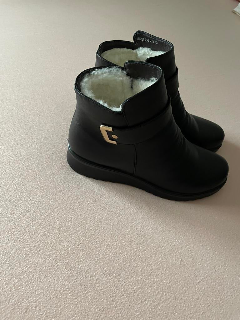 Dames laarzen, Kleding | Dames, Schoenen, Ophalen of Verzenden, Nieuw, Zwart