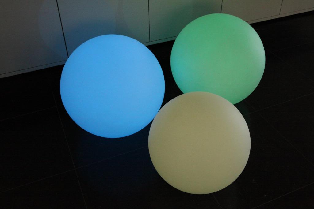 Led ballen van 60 en 50 cm diameter, Ophalen, Zo goed als nieuw